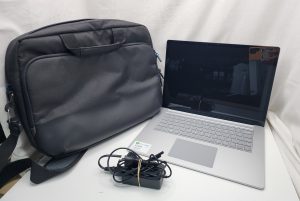 Microsoft Surface 4 Laptop with Case and Charger - IP352572