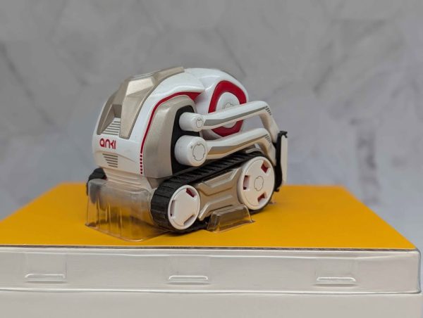 Anki Cozmo Educational Toy Robot - BP393931 - Image 4