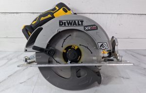 DeWalt 18V Circular Saw TW387857