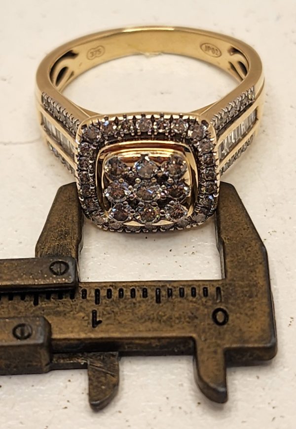 Ladies 9CT Yellow Gold Cluster Diamond Cushion Ring - IP388904 - Image 14