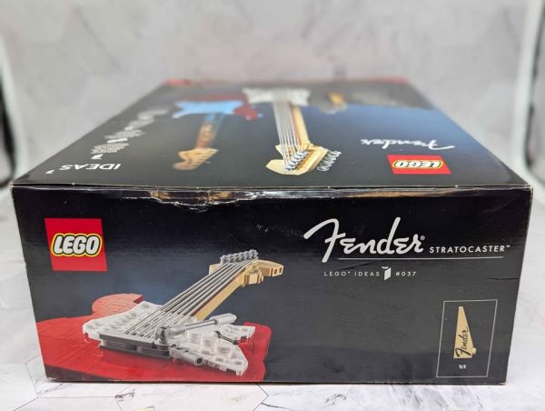 Sealed LEGO Ideas Fender Stratocaster Complete Set (#037 - 21329) - BP391882 - Image 5