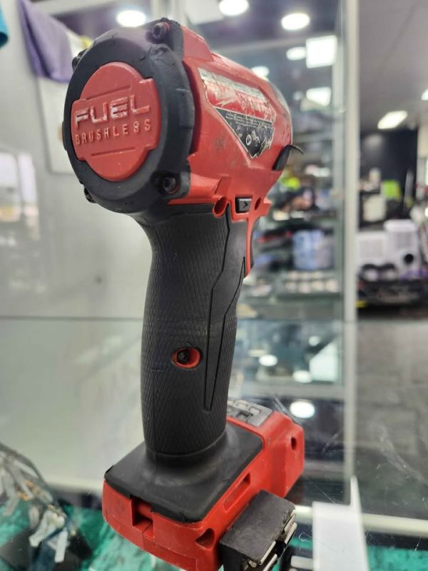 MILWAUKEE IMPACT DRIVER (SKIN ONLY) #GN391648 - Image 8