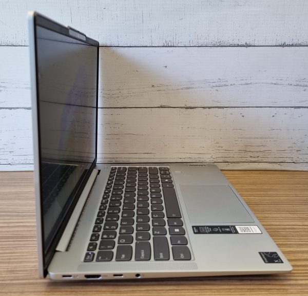 Lenovo IdeaPad Slim 5x TW365272 - Image 8