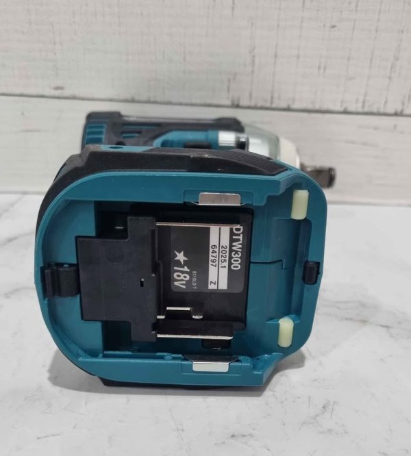 MAKITA IMPACT DRIVER TW391264 - Image 7