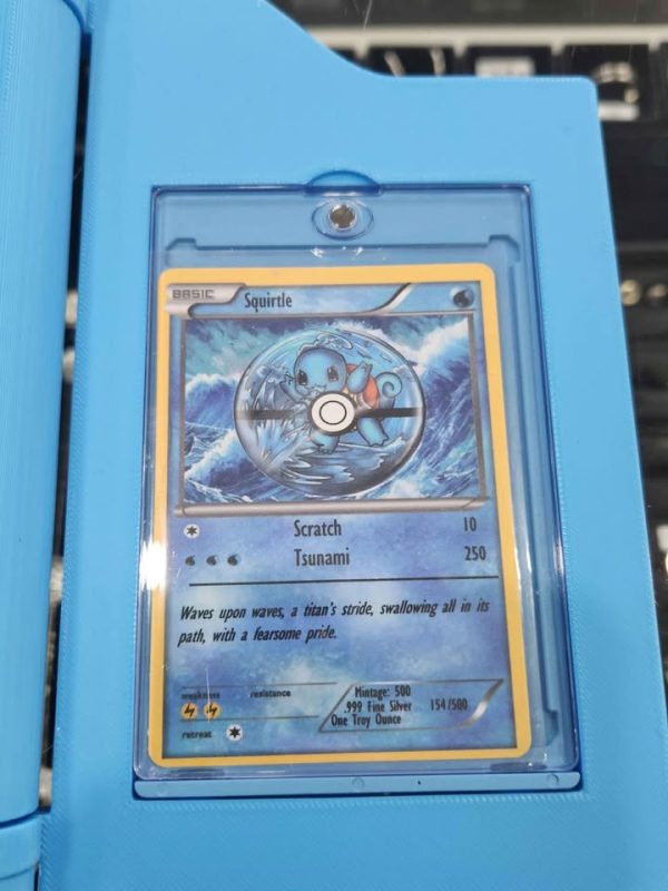 SQUIRTLE POKEMON TRADING CARD IN BLUE CASE WITH SILVER COIN #GN392535 - Image 4