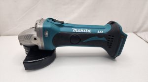 Makita Angle Grinder 115mm DGA452 Skin Only - IP392702