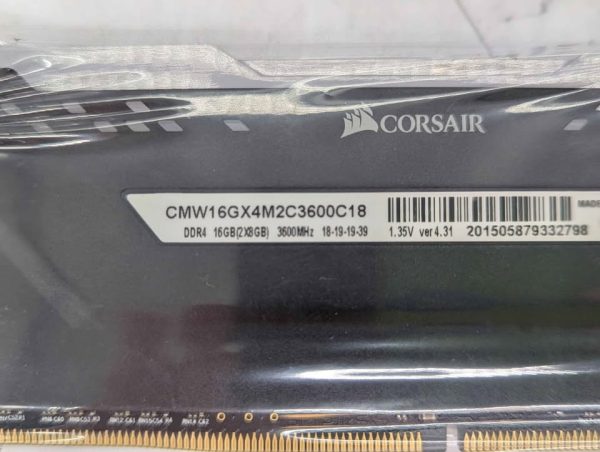 Corsair Vengeance RGB Pro 16GB Desktop RAM Unit - BP389971-2 - Image 3
