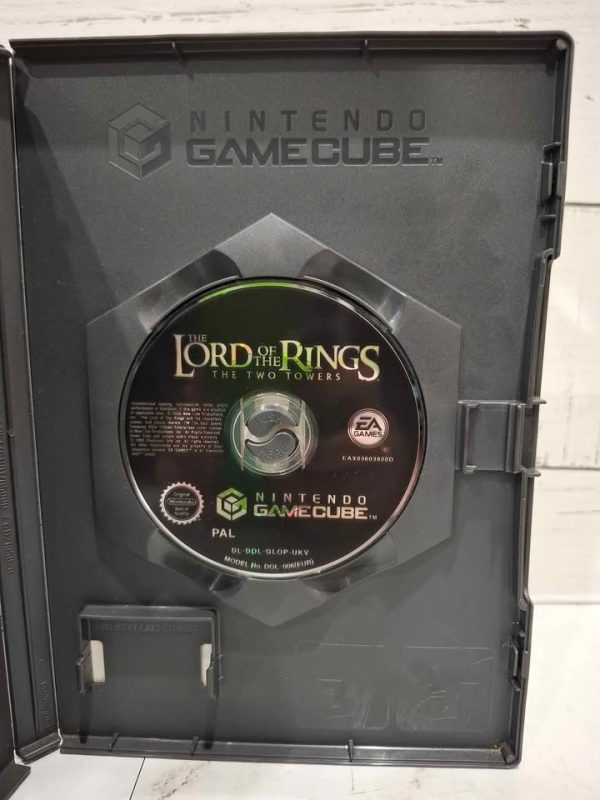 LORD OF THE RINGNS - THE TWO TOWERS NINTENDO GAME TW388806 - Image 14