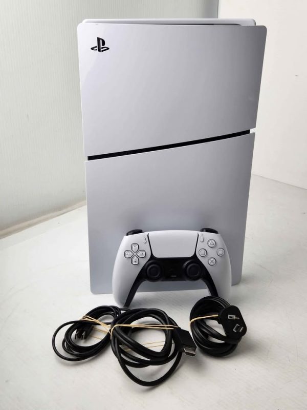 SONY PLAYSTATION 5 CONSOLE WITH CORDS AND CONTROLLER #GN391021 - Image 5