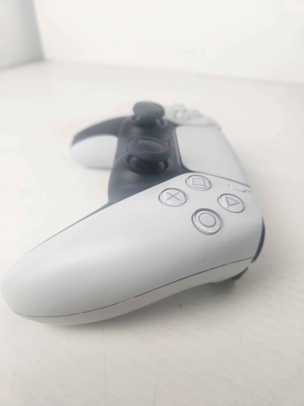 SONY PLAYSTATION 5 CONTROLLER #GN392271 - Image 3