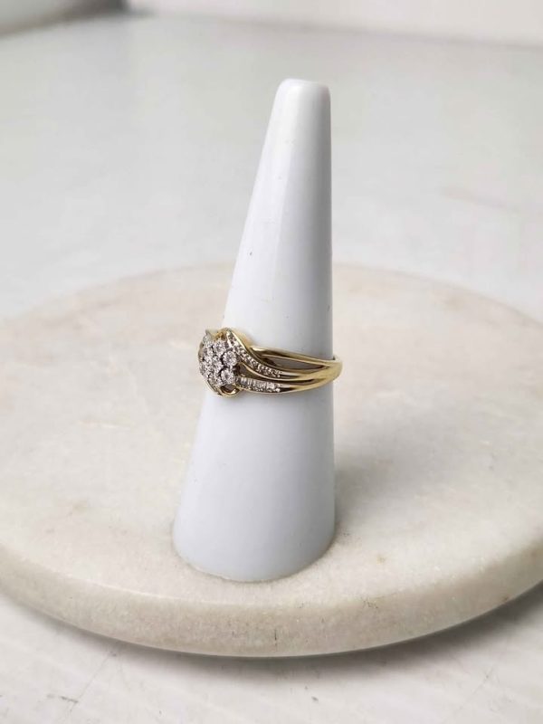 9CT YELLOW GOLD RING #GN390564 - Image 17