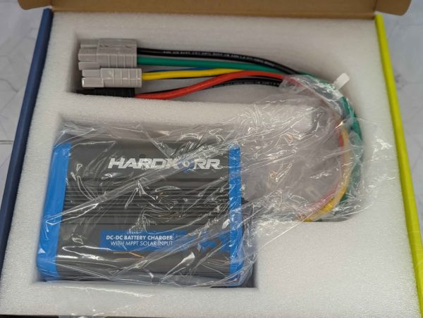 Hardkorr 25A DC-DC Charger w/ MPPT Solar Regulator - BP391128 - Image 5