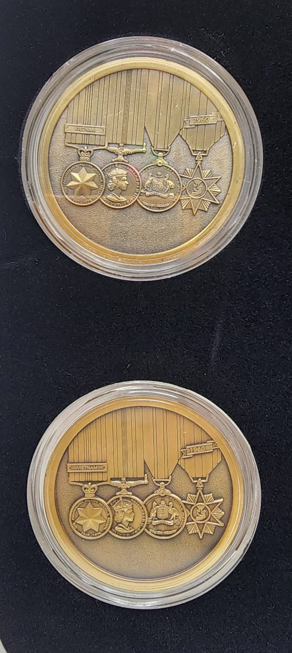 Vietnam War Medallion Set - IP391410 - Image 18