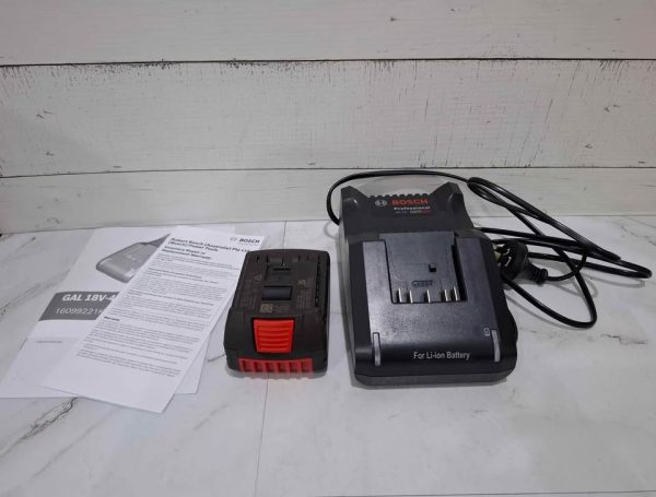 BOSCH BATTERY AND CHARGER TW387498 - Image 5