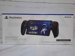 PLAYSTATION 5 PORTABLE WITH CASE TW389464