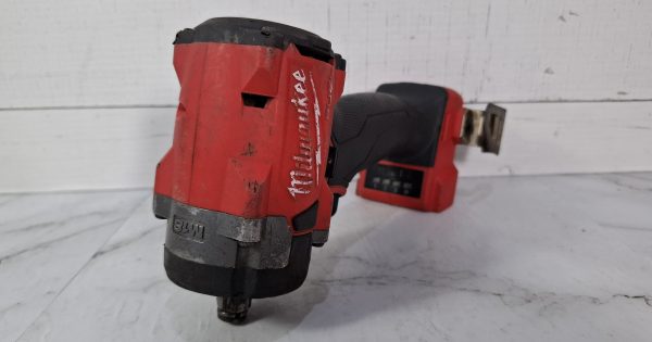 Milwaukee 18V Impact Driver TW386668 - Image 3