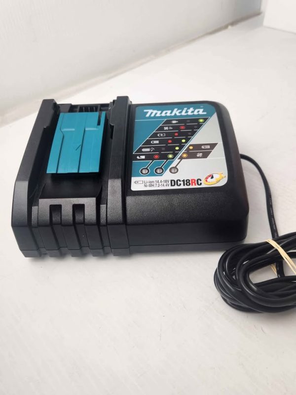 MAKITA BATTERY CHARGER (DC18RC) #GN389826 - Image 12