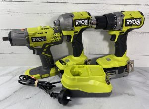 Ryobi 18V Drill Kit TW398289