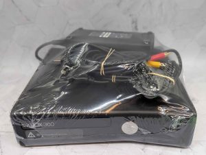 Microsoft Xbox 360 S Console - BP396061