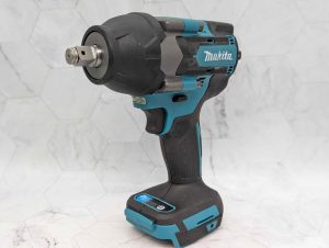 Non-Genuine 18V Mid Torque Impact Wrench Skin-Only - BP396696