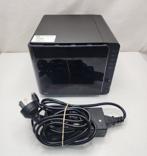 Synology 4-bay NAS Drive (DS416) with 4x 2TB Seagate Barracuda Internal Hard Drive - IP398657