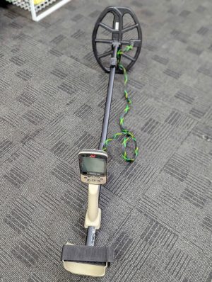 Minelab X-Terra Elite Metal Detector - BP400559