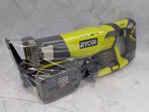 Ryobi 18V Reciprocating Saw w/ 2.5Ah Battery & Battery Charger (RRS1801) - BP398004