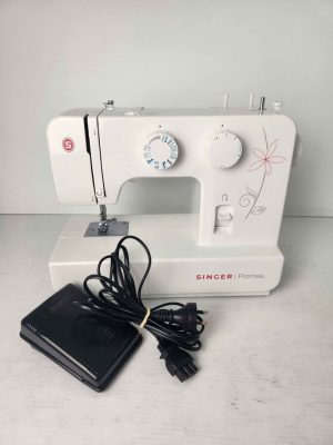 SINGER SEWING MACHINE (PROMISE 41299) #GN402895