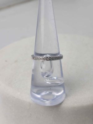 LADIES 9CT WHITE GOLD DIAMOND RING #GN387418