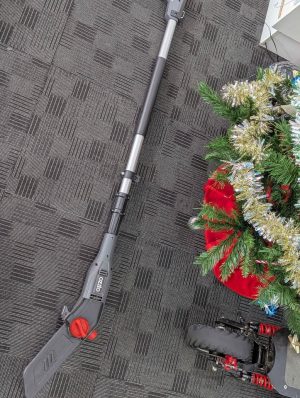 Ozito Electric Pole-Mounted Powered Pruner (EPP-751) - BP398459