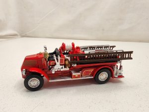 Matchbox Models of Yesteryear YFE01 Fire Engine Series 1920 Mack AC - IP400233-3