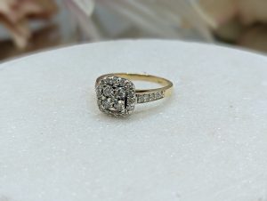Valuated Ladies 18CT Yellow & White Gold Diamond Cluster Halo Ring (5.02gms) - BP356593