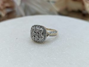 Ladies 9CT Yellow Gold Lab Grown Diamond Ring (4.4gms) - BP400242