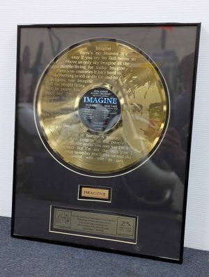 Framed John Lennon Imagine 24kt Gold Plated LP Limited Edition Record (5834/9500) - BP407678