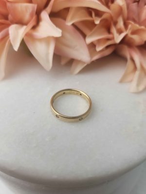 18CT YELLOW GOLD RING #GN332794