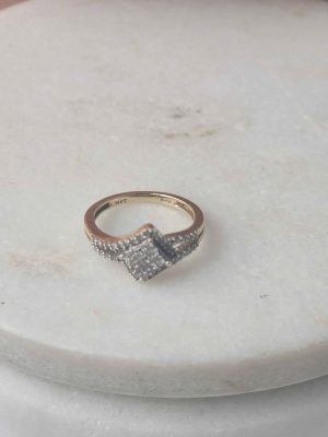 LADIES 14CT YELLOW GOLD DIAMOND RING #GN