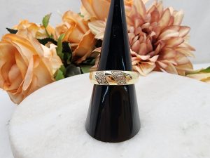 Ladies 9CT Yellow Gold Diamond Ring - IP393691