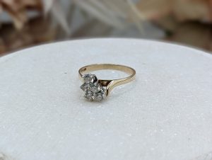 Ladies 9CT Yellow Gold CZ Cluster Ring (2.5gms) - BP402686