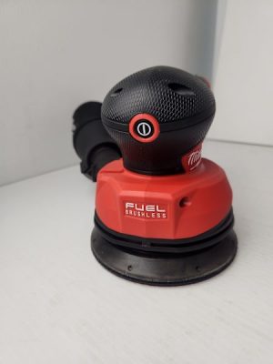 MILWAUKEE SANDER (SKIN ONLY) #GN404626