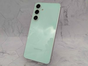 Samsung Galaxy S24 FE 256GB Mobile Phone (SM-S721B) - BP409680