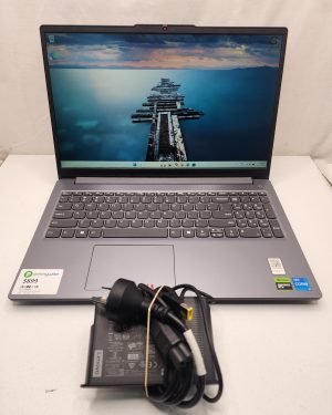 Lenovo LOQ 15.6" Essential Gaming Laptop i5 16GB/512GB w/ Charger - IP406097