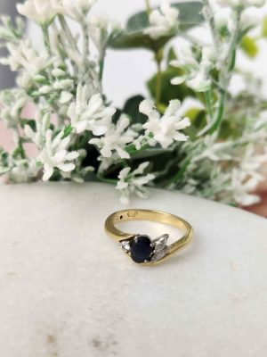 Diamond & Blue Stone 18ct Ring - GN405446