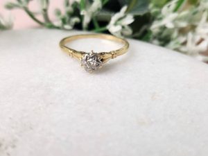 Diamond Star 18ct Ring - GN405444