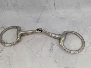Eggbutt Snaffle Horse Bit - BP389319