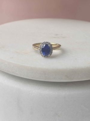 LADIES 9CT YELLOW GOLD RING #GN404931