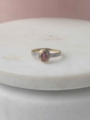 LADIES 9CT YELLOW GOLD RING #GN404942