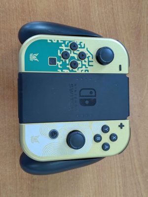 Nintendo Switch Grip w/ Legend of Zelda Joy-Cons - BP407751-1