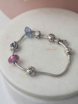 PANDORA CHARM BRACELET WITH 7 CHARMS - GN403983