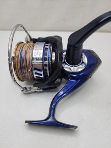 FISHING REEL