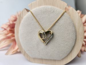 9ct Yellow Gold and diamond Pendant #GN351363